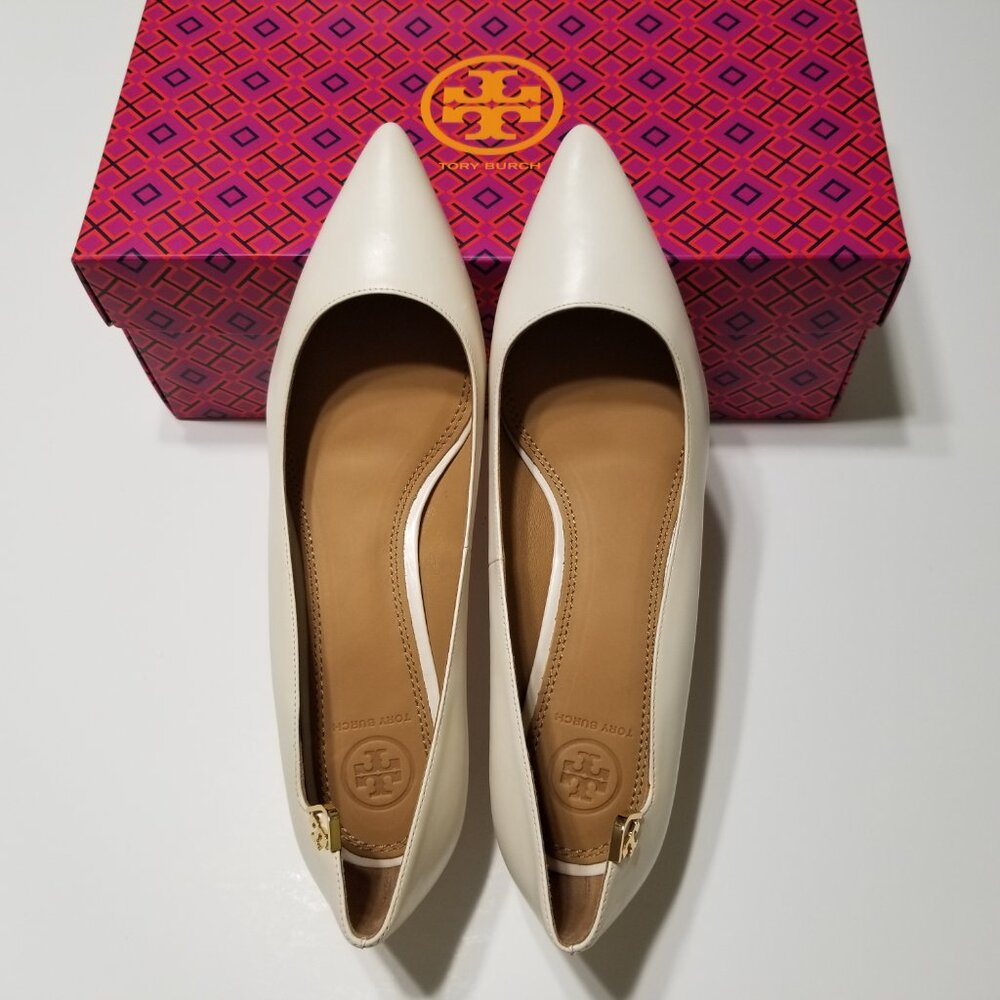 NIB Tory Burch Elizabeth Pump 40MM Leather Perfect Ivory Size 8.5 $278 - Picture 3 of 16